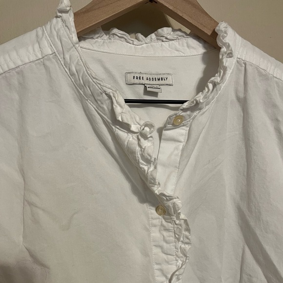 Free Assembly Ruffle Collar Button Up - Picture 4 of 7